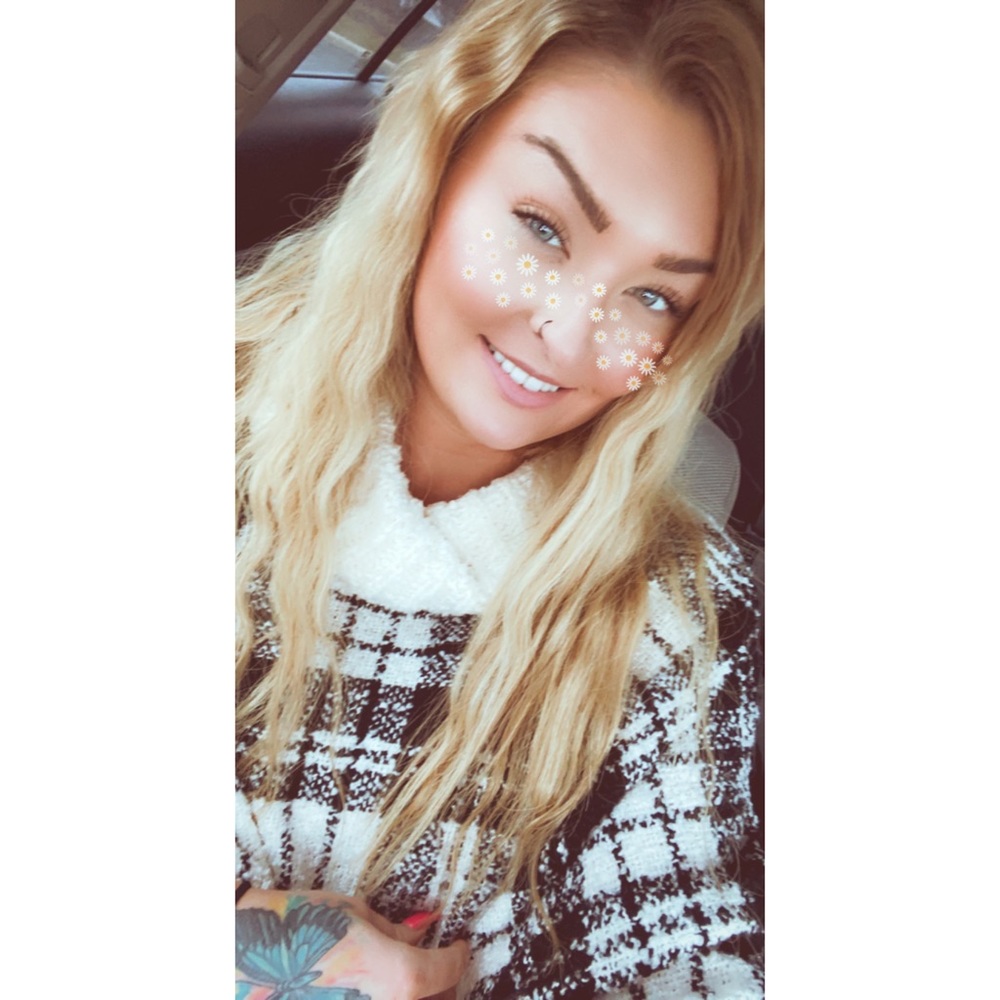 Meet your Posher, Savannah